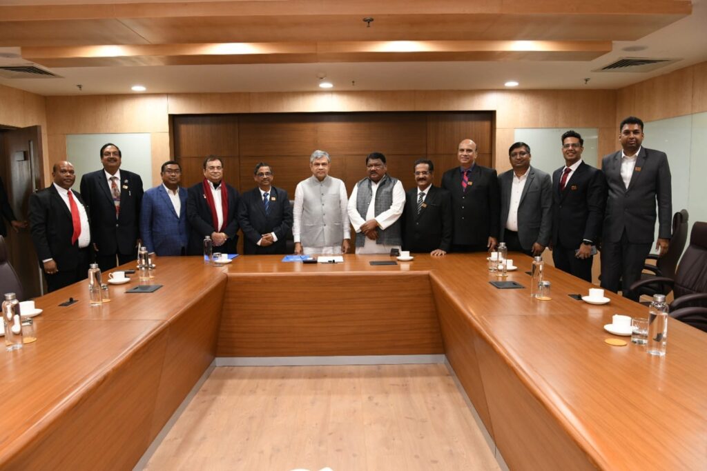 whatsapp image 2025 10 18 at 18.59.06 (8)